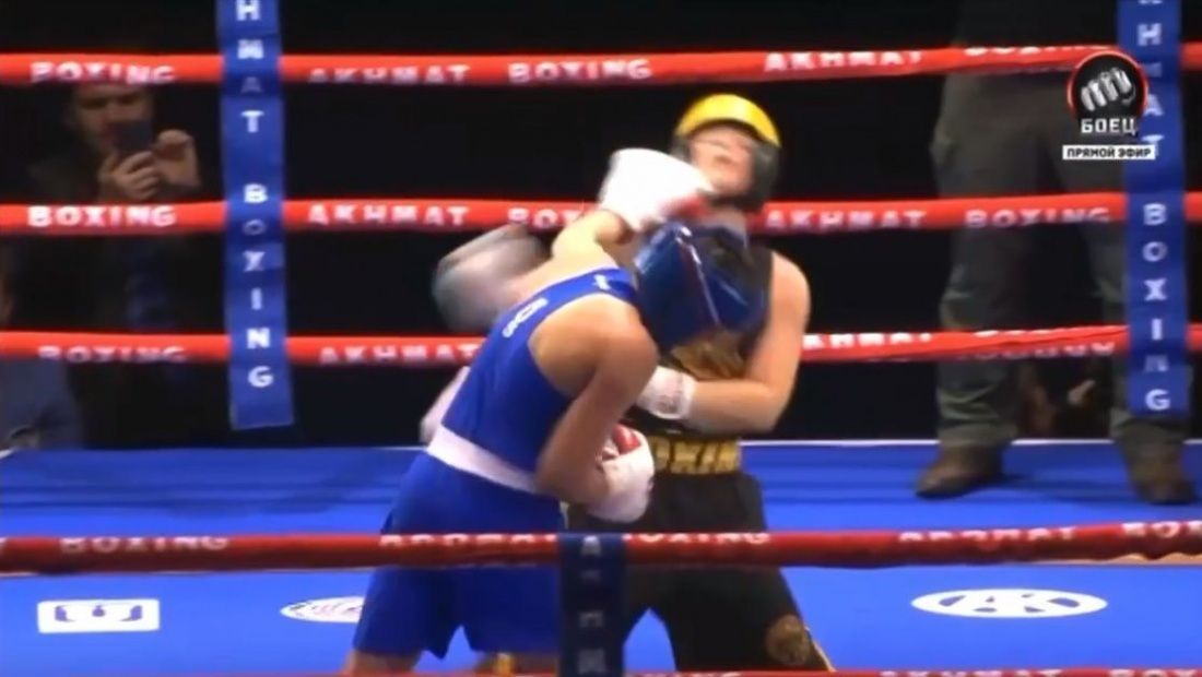 В Чечне дали оценку скандальной победе сына Кадырова на боксерском турнире