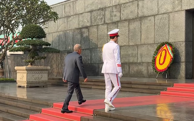 Минниханов прибыл с рабочим визитом во Вьетнам