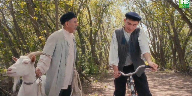 "Кеше китә - җыры кала" сериалының 2нче сериясен интернетта карап була