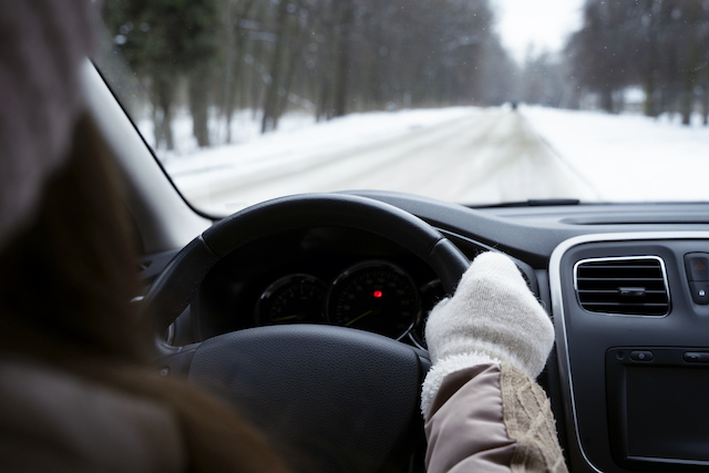 Татарстанцам объяснили, почему в мороз не нужно долго прогревать машину