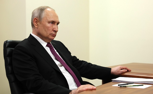 Россиядә Хәрби ант көне билгеләп үтеләчәк