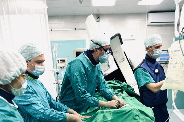 Хирурги Набережных Челнов спасли пациента с помощью передового метода удаления тромбов