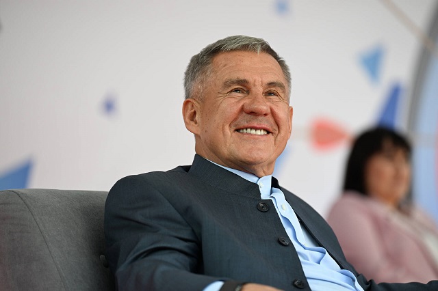 Миңнеханов Татарстан ведомстволарының яңа башлыкларын билгеләде - тулы исемлек