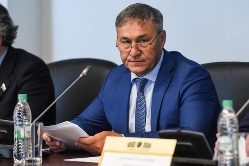 Обвиняемого в мошенничестве замглавы МЧС РТ Насибуллин вновь отправили в СИЗО