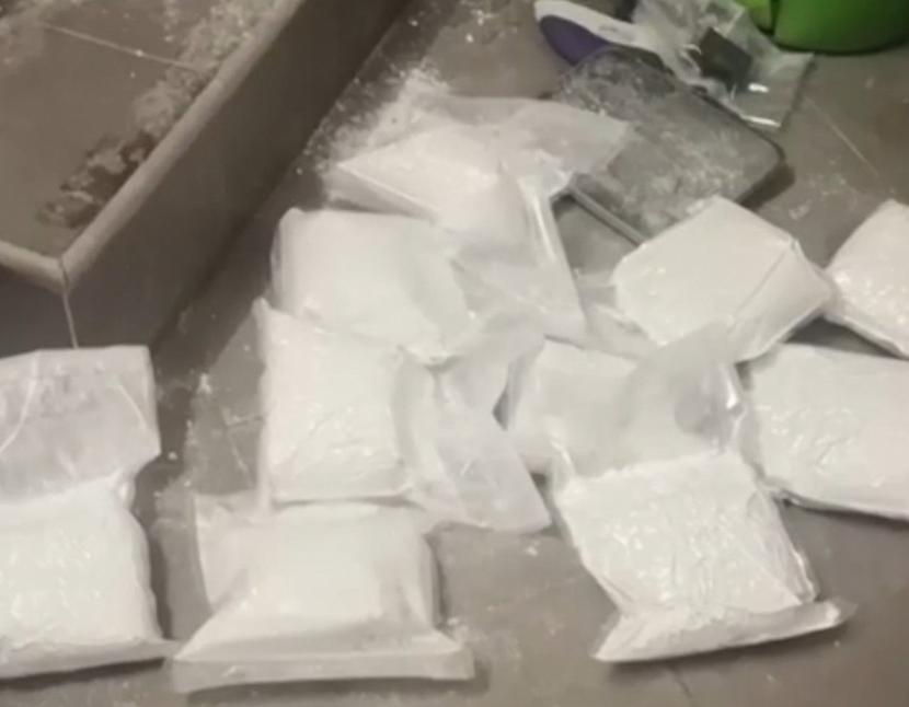 Казанского судью и сотрудника МЧС задержали с партией наркотиков