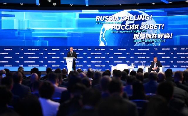 Президент России объяснил, зачем нужны международные резервы, если их так легко украсть