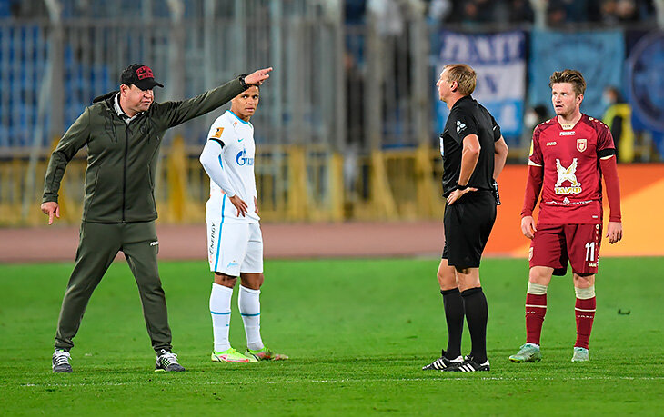 Тотальный бан российского футбола – шанс Слуцкого