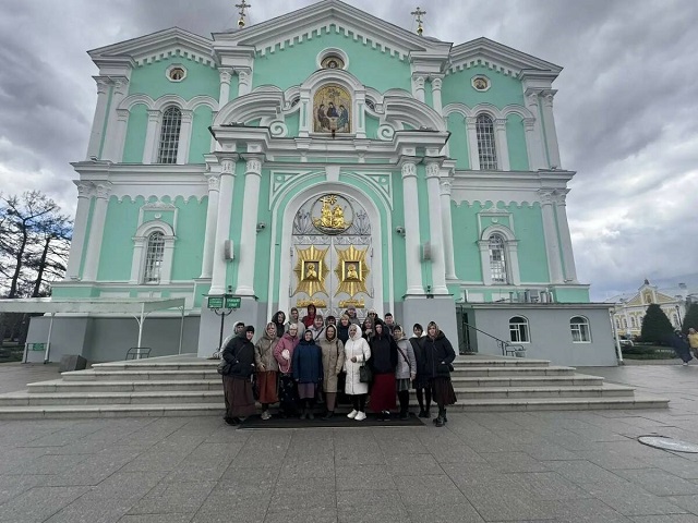 Паломническая поездка: родственники погибших бойцов из Альметьевска посетили Дивеевский монастырь