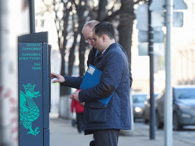 Жители Татарстана могут получить призы за выявление ошибок в вывесках на татарском языке