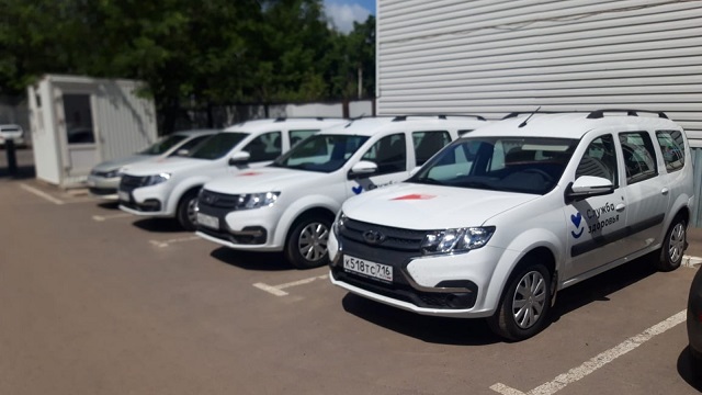 Автопарк детской больницы в Альметьевске полностью заменили на новый по нацпроекту