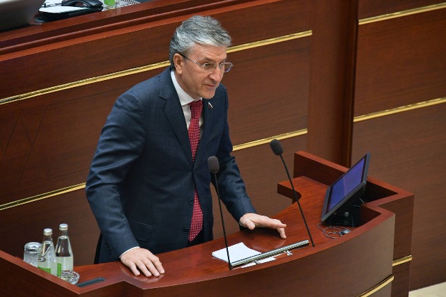 Фаррахов: доверие избирателя — это своевременное решение его наказов