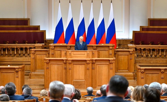 Россия готова к переговорам с Украиной без предварительных условий