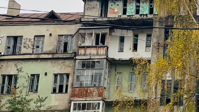 Угроза обрушения: власти Татарстана следят за состоянием Мергасовского дома