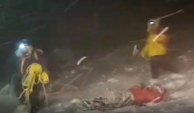 Пять альпинистов погибли при восхождении на Эльбрус — видео