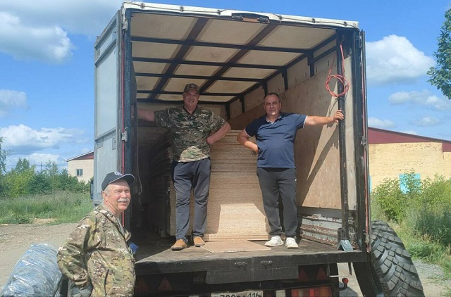 Из Кукмора отправили юбилейную партию гумпомощи бойцам СВО