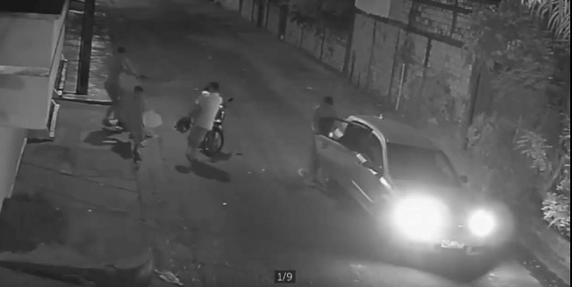 Неудачное ограбление в одной из латиноамериканских стран запечатлела камера наблюдения