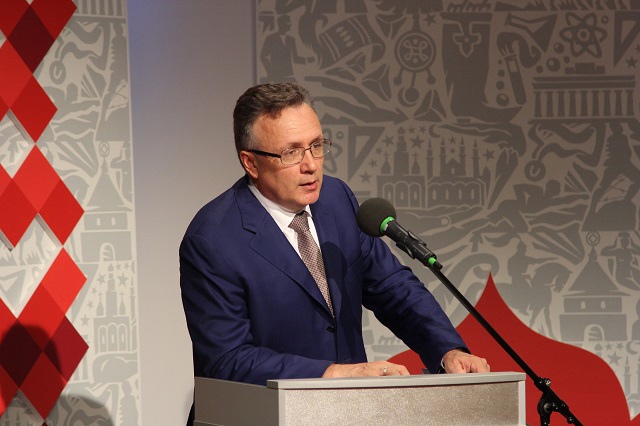 ТНВ генераль директоры Илшат Әминев хезмәттәшләрен Татарстан Матбугат көне белән тәбрикләде