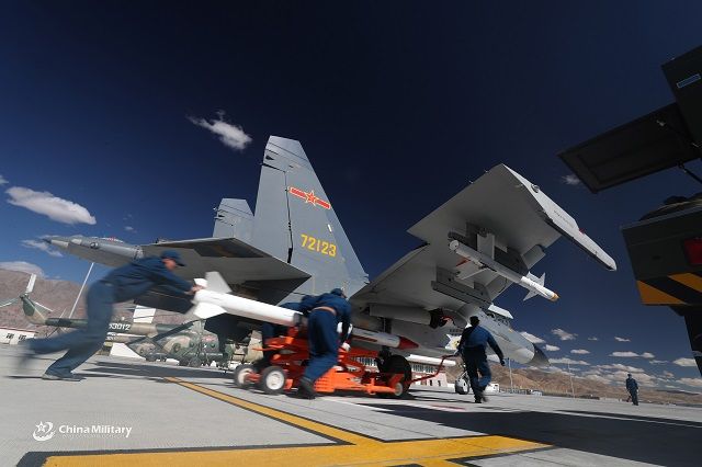 Китай оснастил свои истребители ракетами для уничтожения российских С-400