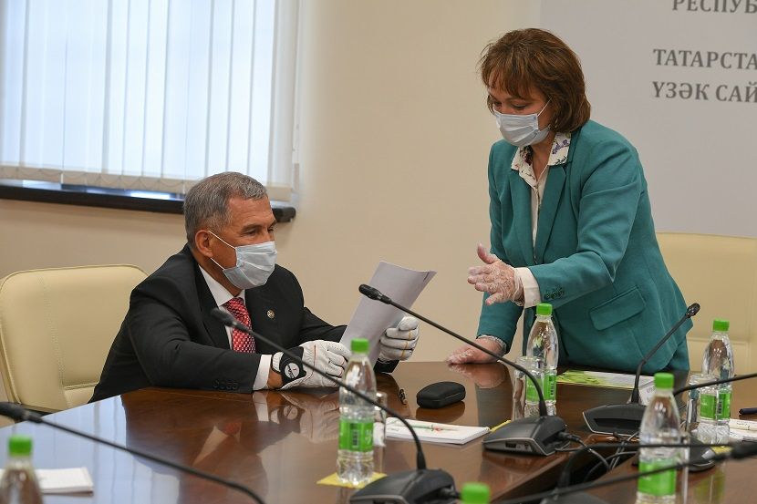 ЦИК принял документы Минниханова на выдвижение на новый президентский срок