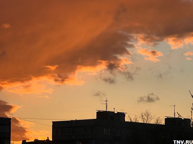 Ветер валит с ног: в Татарстане вновь порывы до 26 м/с