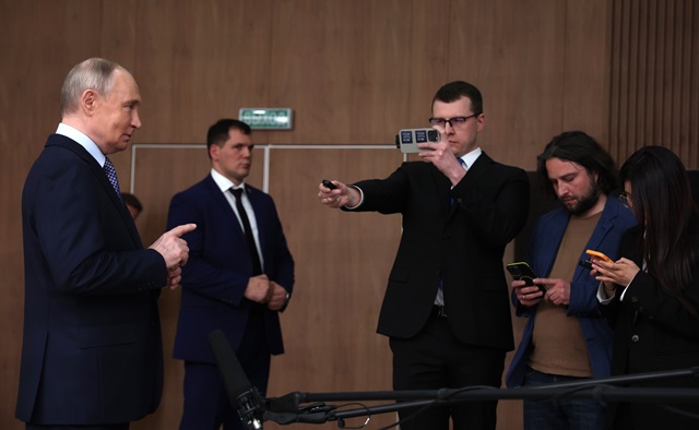 Путин: Россия наблюдала снижение боевой активности Украины во время перемирия