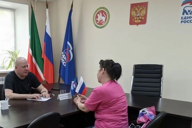 В Нижнекамске провели юридические консультации для участников СВО