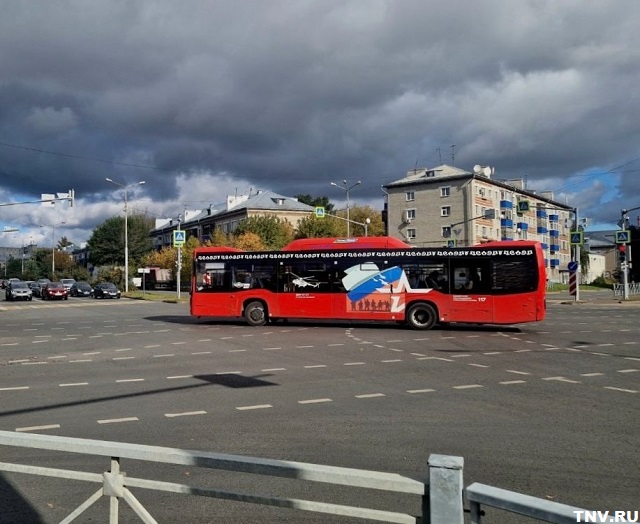 День Победы в Казани: усиленный транспорт, перекрытия улиц и специальные маршруты после салюта