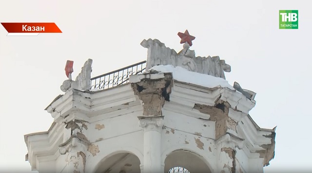 Казанның Әбҗәлилов урамындагы куркыныч манаралы йортны кайчан төзекләндерерләр?