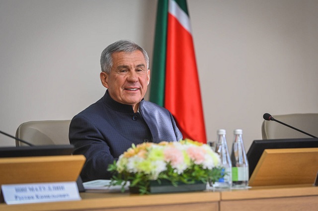 Минниханов опубликовал ролик ко Дню государственного герба Татарстана