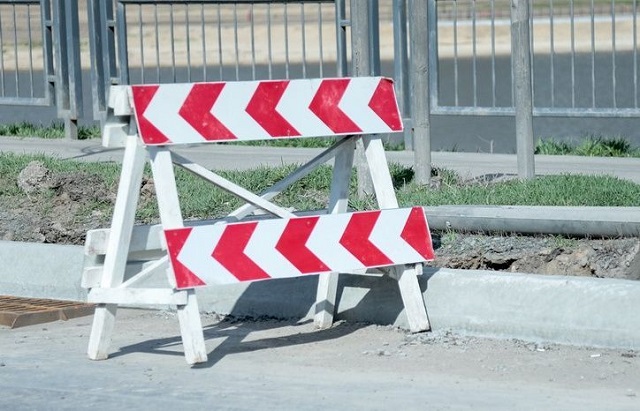 В Казани временно закрыли проезд по участкам Оренбургского тракта и проспекта Универсиады