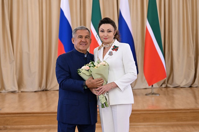 Динә Газалиева "Фидакарь хезмәт өчен" медаленә лаек булды