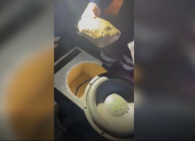 При въезде в Казань остановили авто с крупной партией героина, спрятанной в сабвуфер