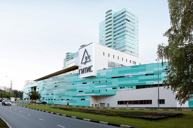 Минниханов в Москве провел встречу со студентами ГИТИСа из Татарстана