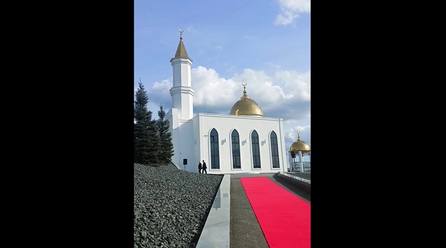 Самара өлкәсе Исаклы авылында яңа мәчет ачтылар