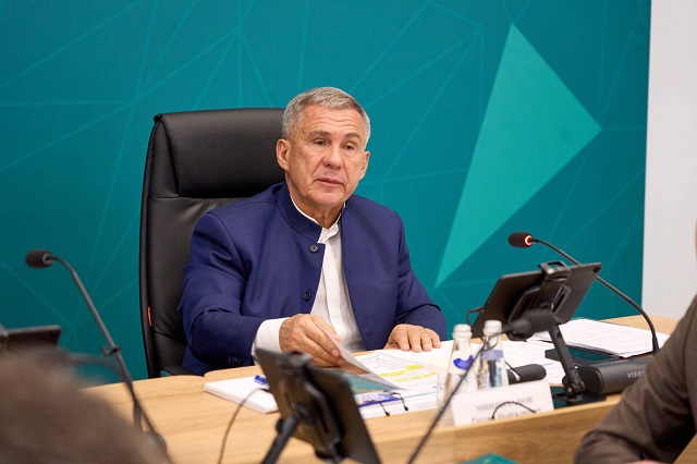 Минниханов прокомментировал ситуацию со сбитым над Татарстаном беспилотником