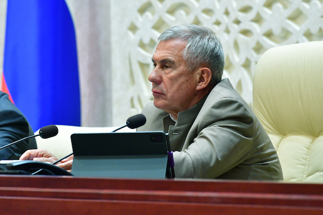 Минниханов и Шаймиев приняли участие в 11-м заседании весенней сессии Госсовета РТ