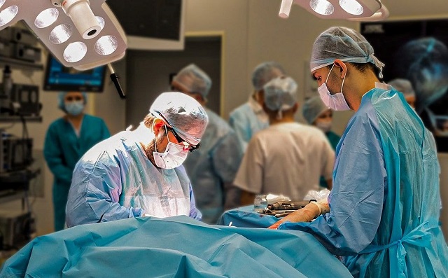 В ДРКБ впервые в Татарстане детям начали пересаживать костный мозг