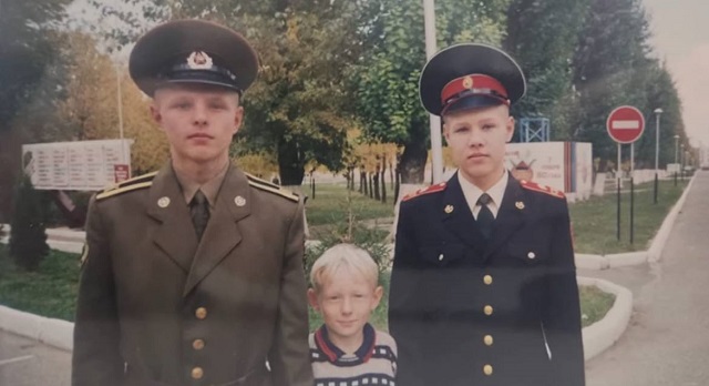 «Наши герои»: история ветерана боевых действий Михаила Шарова