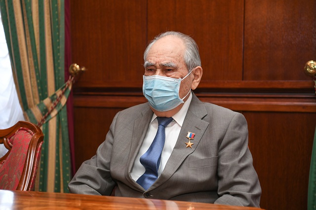 В Челны на открытие школы «Адымнар приедет Минтимер Шаймиев