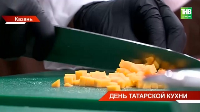 Эксперт назвала четыре правила безопасной кухни: о сковородках, лопатках, контейнерах