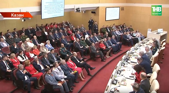 Татарстанда ветераннарга ярдәм, ватанпәрвәрлек һәм СВО мәсьәләләре күтәрелде