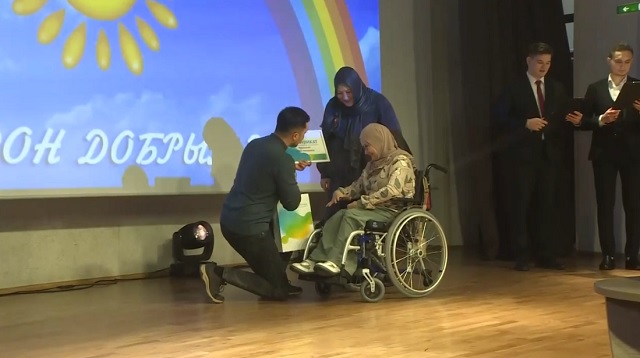 «Марафон добрых дел» в Елабуге: 2,3 млн рублей собрали для детей с ОВЗ