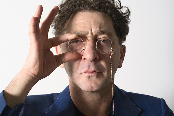 Владимир Путин присвоил Григорию Лепсу звание народного артиста