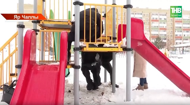 Яр Чаллыда балалар мәйданчыгында фаҗига: 6 яшьлек кыз ДРКБда реанимациядә, җинаять эше кузгатылды