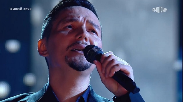 Заслуженный артист Татарстана Айдар Сулейманов пробился в полуфинал шоу «Ну-ка, все вместе!»