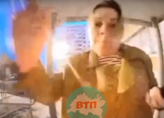 Жительница Татарстана напала на «умный» домофон, заблокировавший ей вход в подъезд