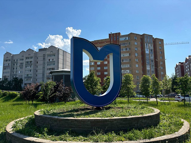 Стелу администрации Вахитовского и Приволжского районов установили в Казани