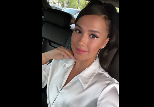 «Куколка просто»: Алина Загитова взбудоражила поклонников горячим танцем – видео