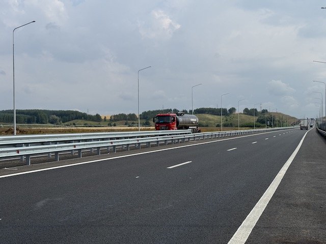 На трассе М-7 в Татарстане ограничат движение тяжелого транспорта