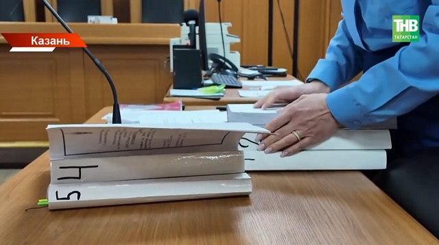 «Улыбался, пока не вошли потерпевшие»: хроника суда над Мете Эцфела, убившего жену на глазах у сына